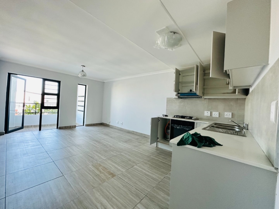 2 Bedroom Property for Sale in Parklands North Western Cape